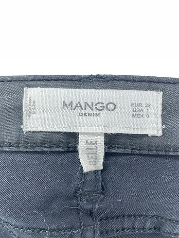 32 Beden siyah Renk Mango Jean / Kot %70 İndirimli.
