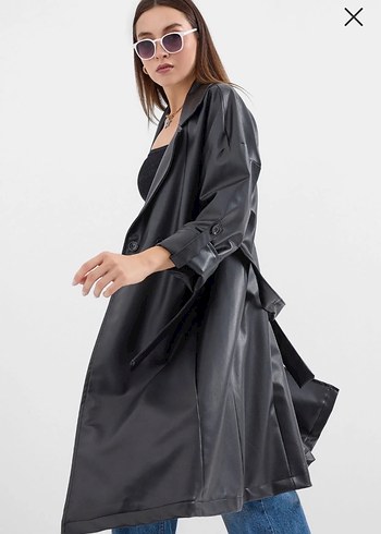 Oversize Kesim Şık Siyah Deri Trençkot - Görsel 3