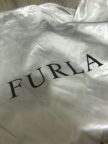  Beden Furla