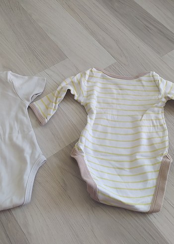 Bebek Kız Kolsuz Beyaz Body iki adet - Görsel 3