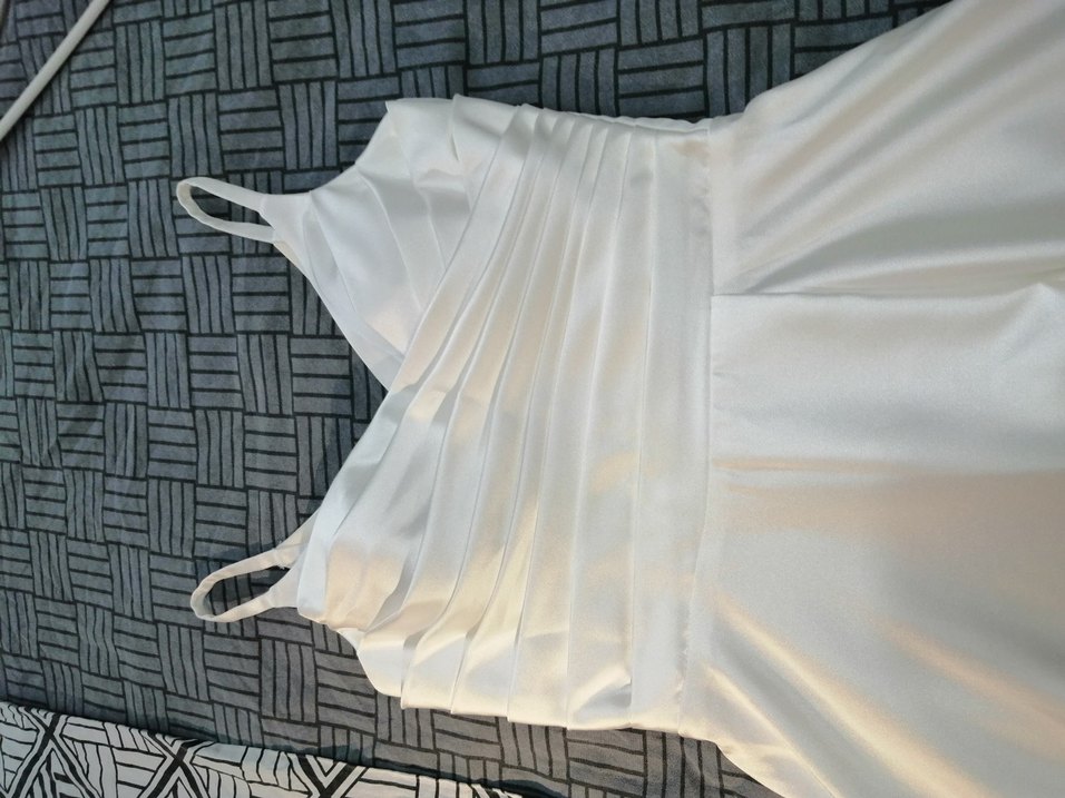 Beyaz Saten Midi Elbise - Görsel 3