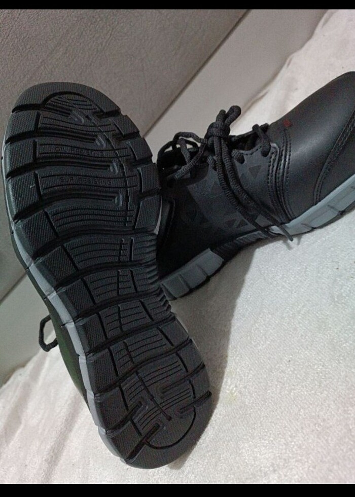 #Reebok iş ayakkabısı  - Görsel 5