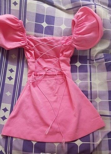 Mini arkası bağlamalı pembe elbise  - Görsel 3