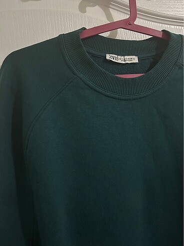 Zara Sweatshirt