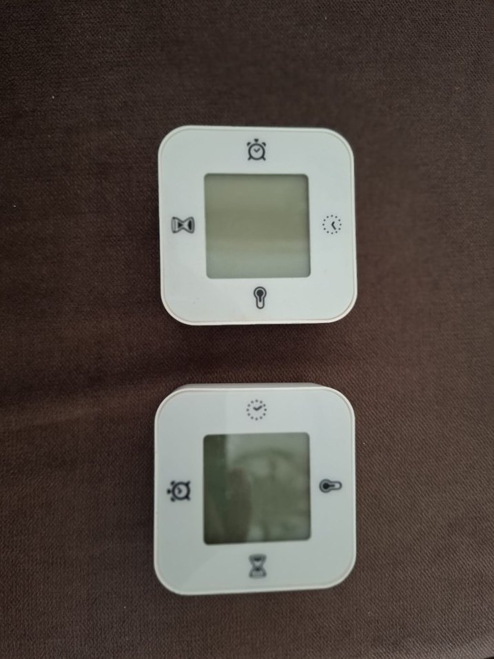 IKEA Klockis Fonksiyonel Beyaz Saat 7x7 cm - Görsel 3