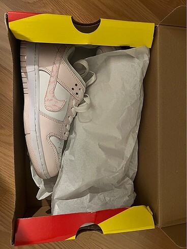 Nike Pembe nike spor ayakkabı