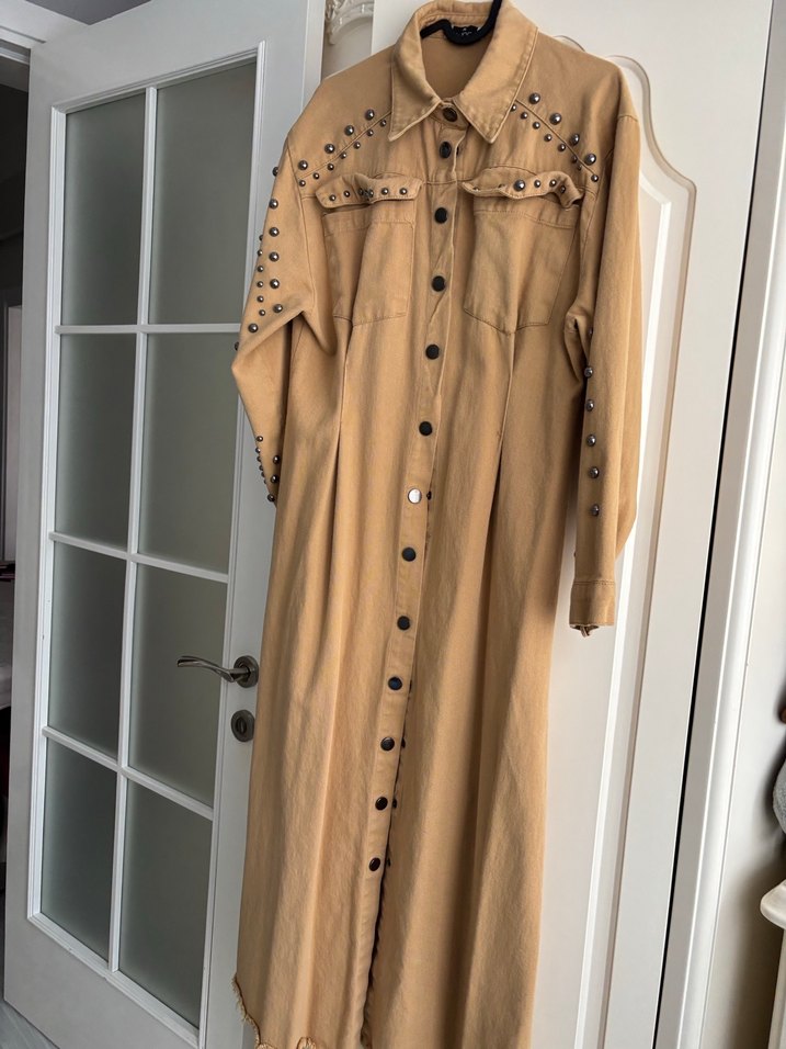 Bej Düğmeli Uzun Süet Elbise - Görsel 2
