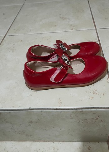 Kız Çocuk Kırmızı Tokalı Babet Ayakkabı - Görsel 2