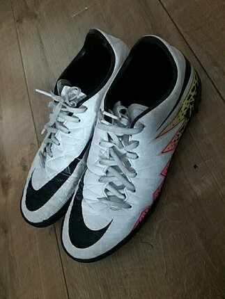 Nike Halı Saha