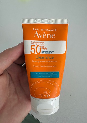 Avene