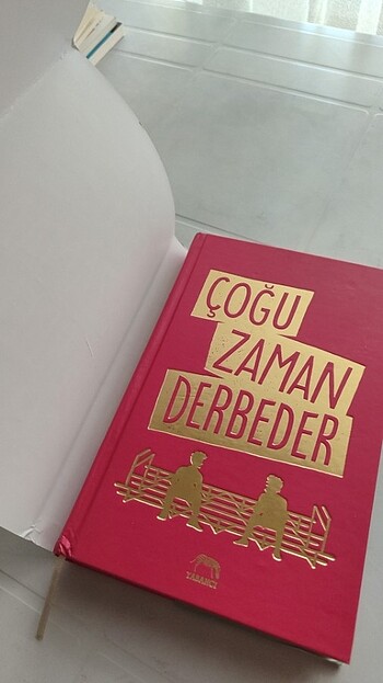  Beden Renk Çoğu zaman derbeder, Sophie Gonzales