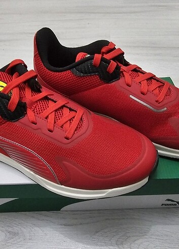 Puma Scuderia Ferrari IonicSpeed Driving 44 numaralar - Görsel 7