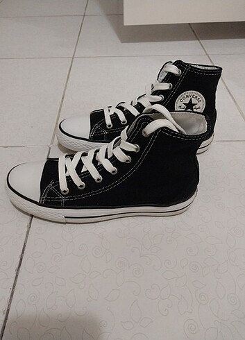 36 Beden siyah Renk Converse siyah ayakkabi