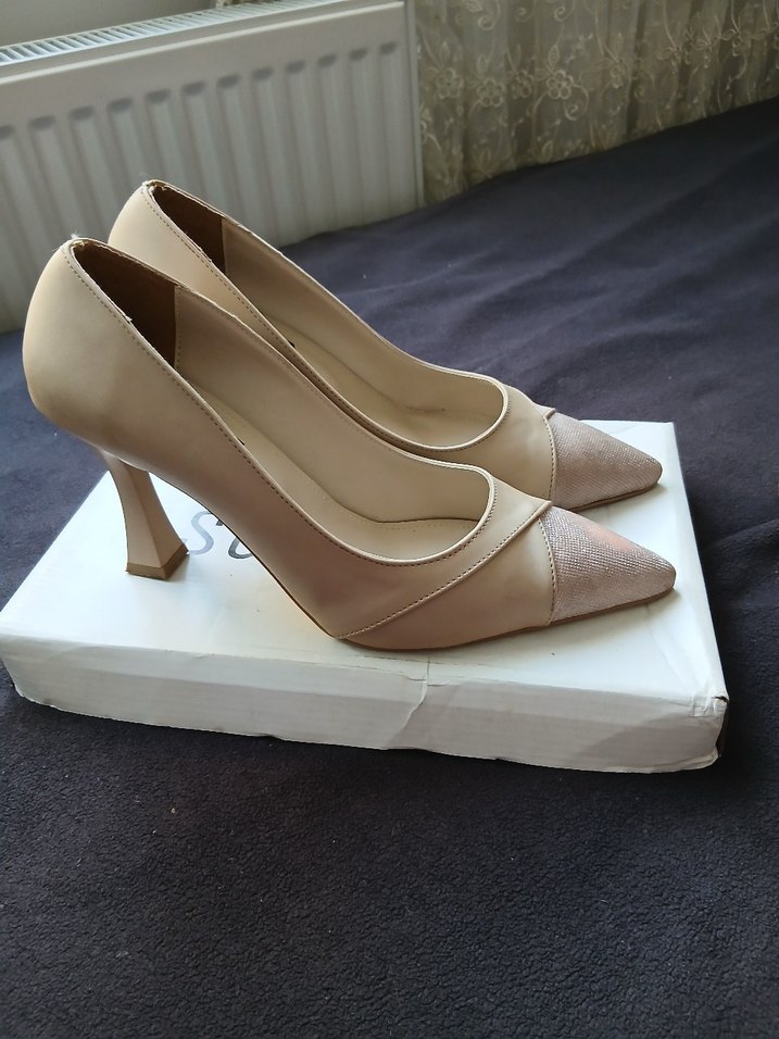 Bej Stiletto Topuklu Kadın Ofis Ayakkabısı - Görsel 3