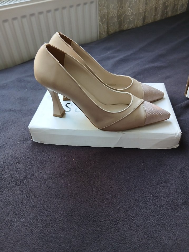 Bej Stiletto Topuklu Kadın Ofis Ayakkabısı - Görsel 2