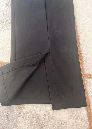 Siyah Kadın Kumaş Pantolon, Regular Fit, Yırtmaçlı - Görsel 3