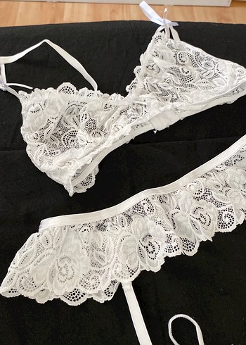 Miorre Beyaz Dantel Parisian Goth Sütyen jartiyer Takımı
