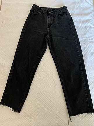 Siyah mom jean