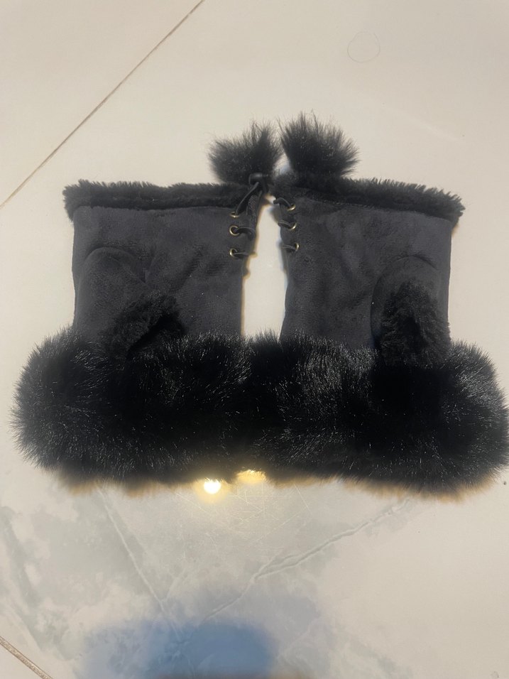 Kürk Detaylı Siyah Süet Gotik Eldiven - Görsel 4