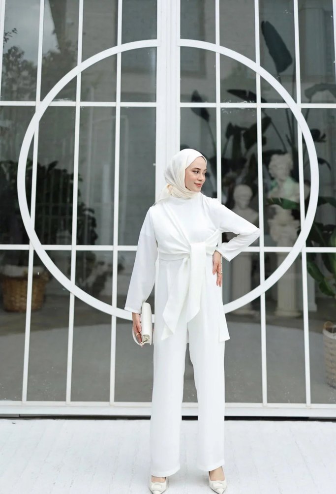 Tesettür beyaz tulum - Görsel 2