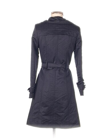 38 Beden Diğer Trenchcoat %70 İndirimli.