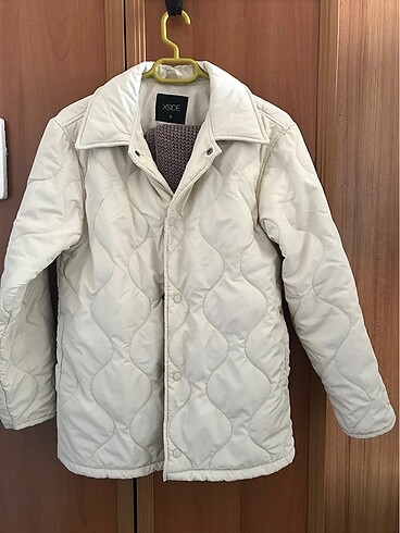 LC Waikiki Kapitone mont