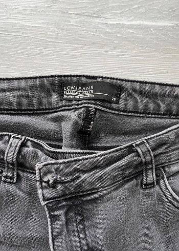 Gri Bol Kesim Kadın Jean Pantolon - Görsel 3