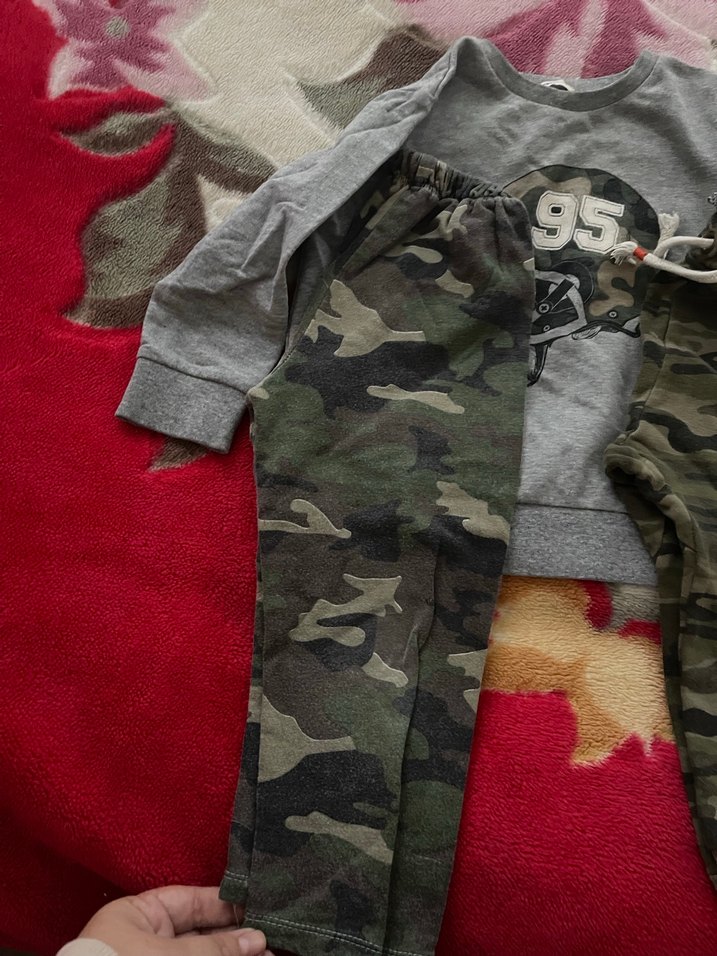 Gri Kamuflaj Desenli Bebek Erkek Takımı - Görsel 4