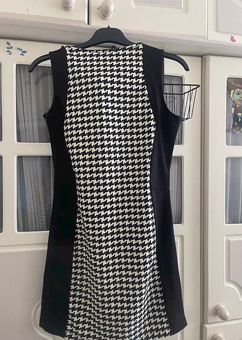 Siyah Gri Desenli Midi Elbise - Görsel 3