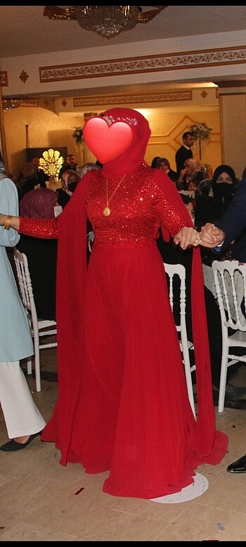 Kırmızı abiye