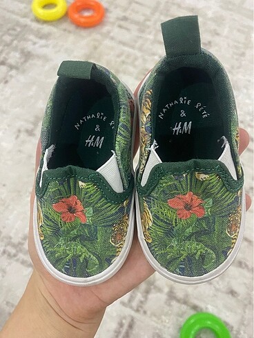 H&M İlk adım ayakkabısı