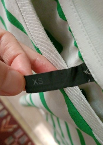 xs Beden Yeşil Çizgili Crop Kadın Tişört