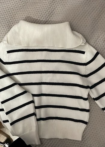 Fermuarlı Beyaz Siyah Çizgili Kadın Kazak - Görsel 3