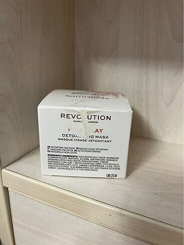 Revolution - Görsel 2