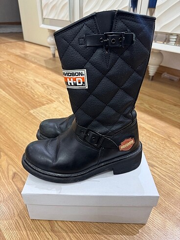 39 Beden Harley Davidson Çizme