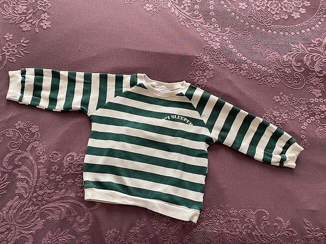 Zara 3-4 yaş sweatshirt