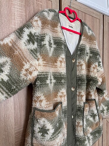 Pull and Bear Pull & Bear Mont