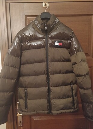 Tommy Hilfiger mont