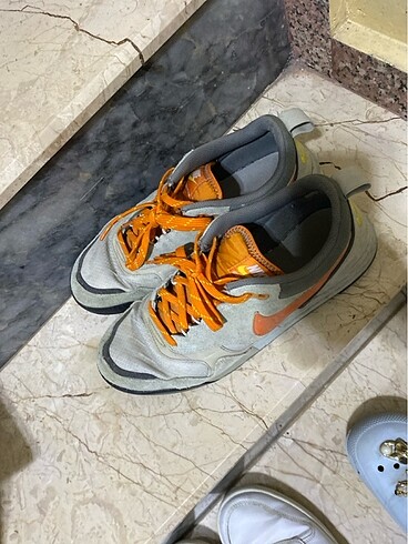 Nike spor ayakkabı