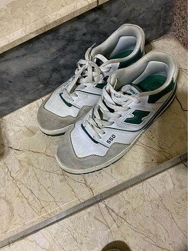 New Balance spor ayakkabı