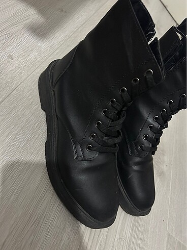 LC Waikiki Bot / ayakkabı