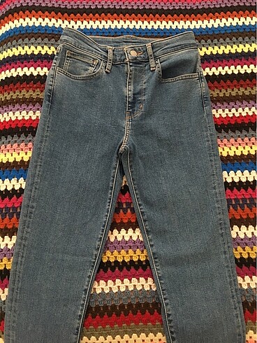 s Beden Levi?s Skinny Jean