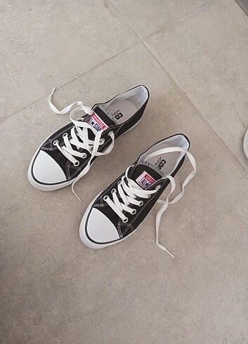 Converse