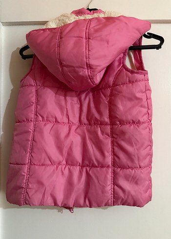 Kız Çocuk Pembe Kapüşonlu Düğmeli Yelek - Görsel 2