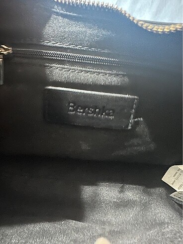  Beden siyah Renk BERSHKA SİYAH ÇANTA