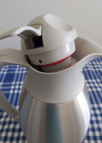 Diğer Gri Renkli Termoslu Çaydanlık