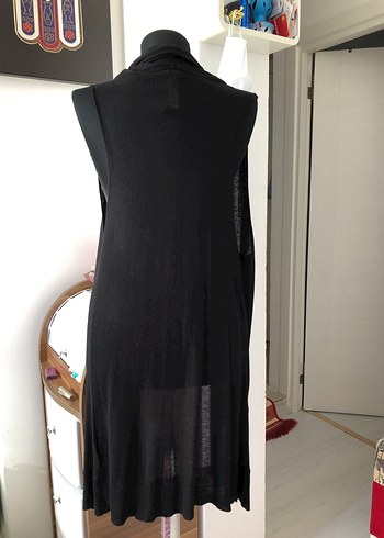 Pull and Bear Pull & Bear Siyah Drape Detaylı Midi Kadın Yelek