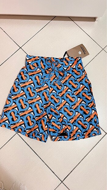 s Beden Burberry deniz şortu