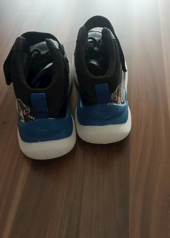 34 Beden Erkek Çocuk Siyah Spor Ayakkabı Velcro