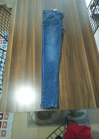 Diz Altı Yırtmaçlı Mavi Kadın Kot Pantolon